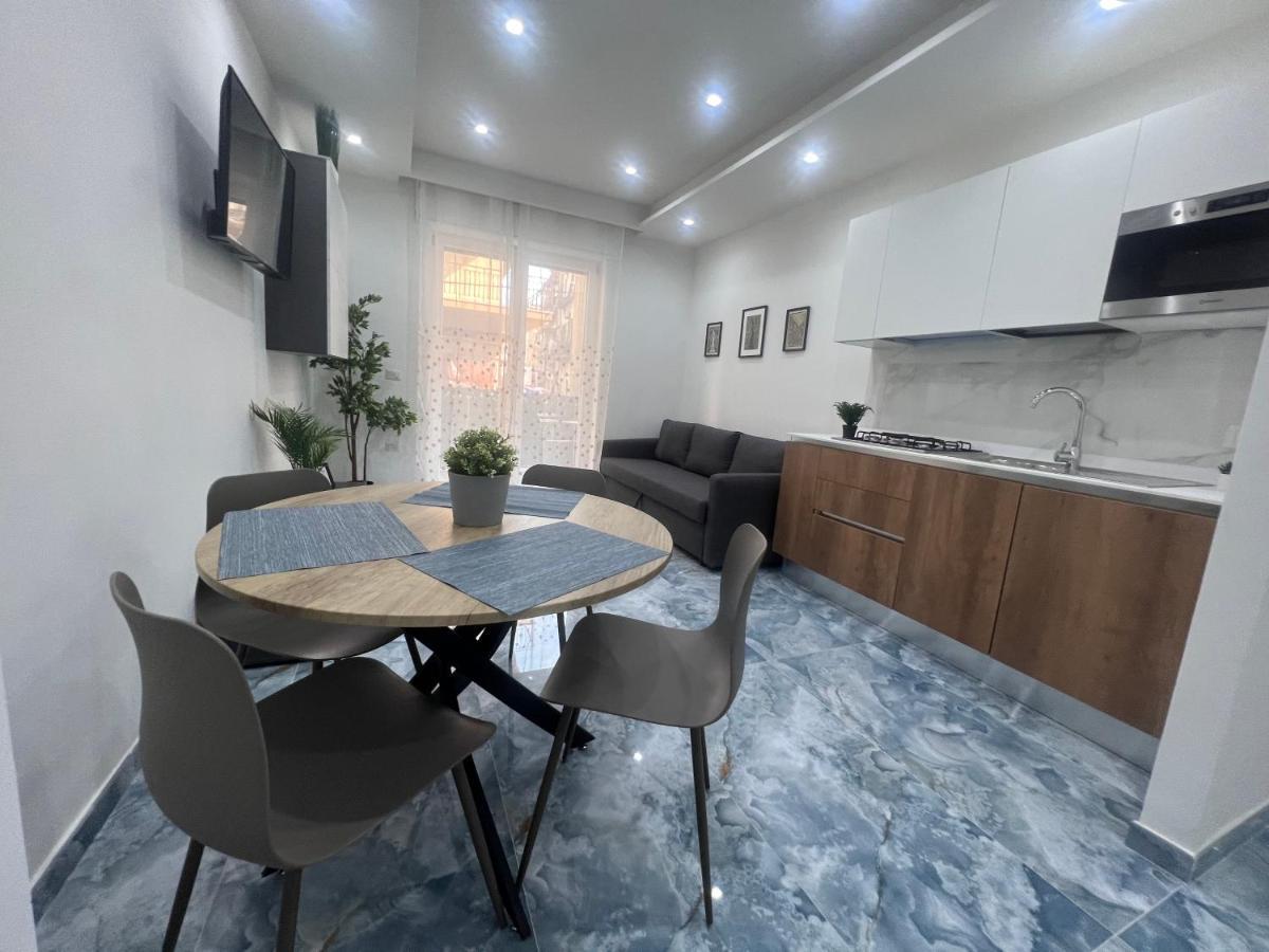 Apartment Borgo 1313 Naples